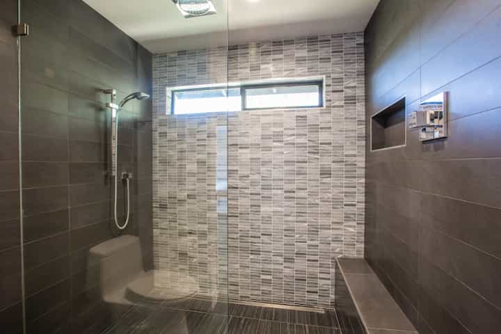 A country style inspired shower installation for Thousand Oaks, California homeowners